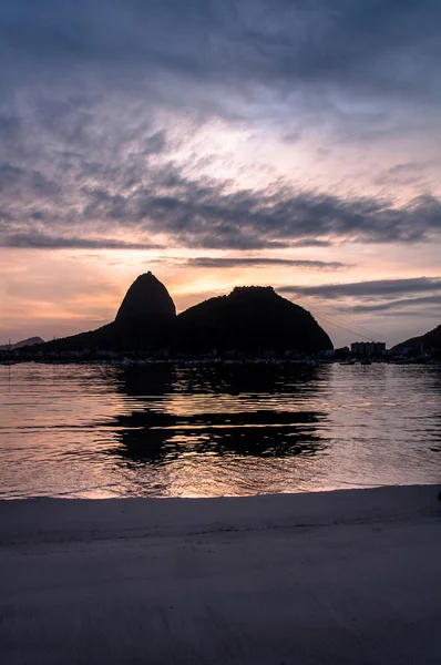 Slunce vychází v Rio de Janeiru — Stock fotografie