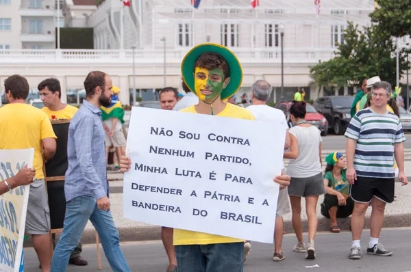 Mayor protesta contra el gobierno en Brasil — Foto de Stock