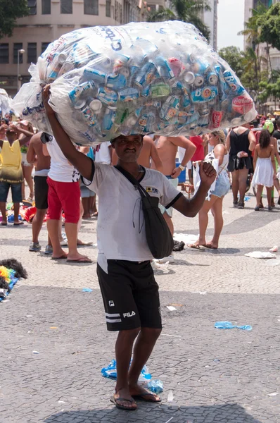 People at carnival street in Flamengo Park — ストック写真