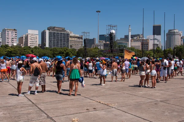 Gente en la calle del carnaval en Flamengo Park —  Fotos de Stock