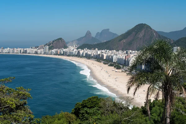 Piękny widok na plażę Copacabana — Zdjęcie stockowe