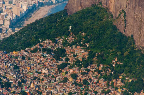 Picturesque aerial  view of Favela da Rocinha — Stock Photo, Image