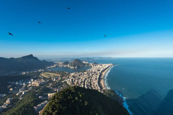 A légi felvétel a Ipanema és Leblon strandon — Stock Fotó