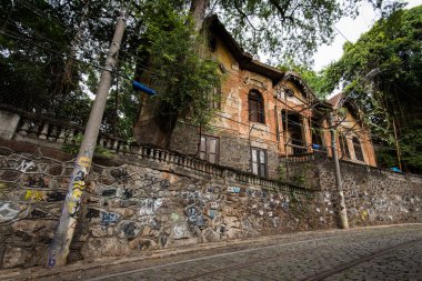 Rio kırılgan konut yapıları