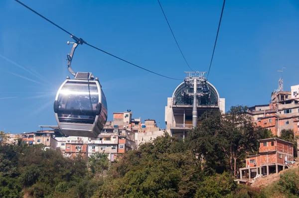 Teleférico em Favela do Rio de Janeiro — Fotografia de Stock