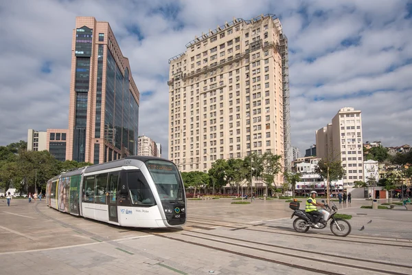 Новый городской трамвай Рио-де-Жанейро — стоковое фото