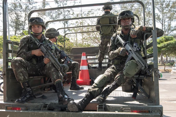 Fotos de Exército brasileiro, Imagens de Exército brasileiro sem royalties