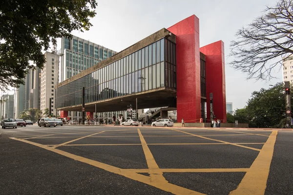 Sao Paulo Sanat Müzesi