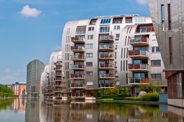 Den Bosch içinde modern apartmanlar