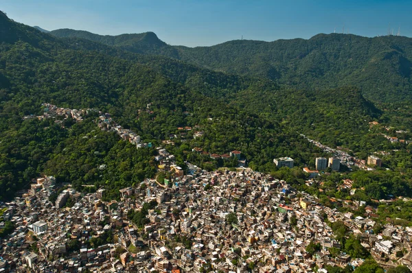 Skyline das favelas do Rio de Janeiro — Fotografia de Stock