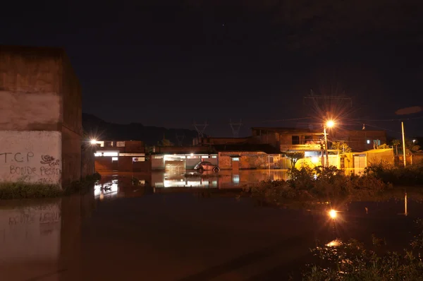 Zona de habitação pobre inundada — Fotografia de Stock