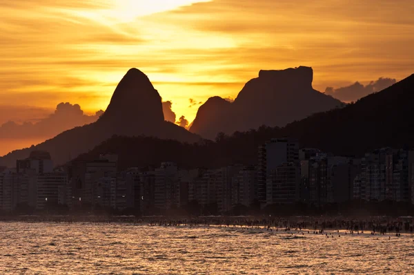 Silhueta de Pão de Açúcar Montanha — Fotografia de Stock