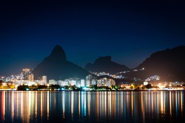 Gece görünümü Rio de Janeiro