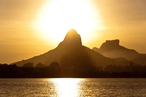 Vacker utsikt över Rio de Janeiro Sunset — Stockfoto