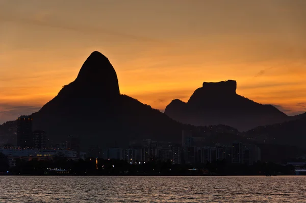 Rio de Janeiro günbatımı güzel manzara — Stok fotoğraf