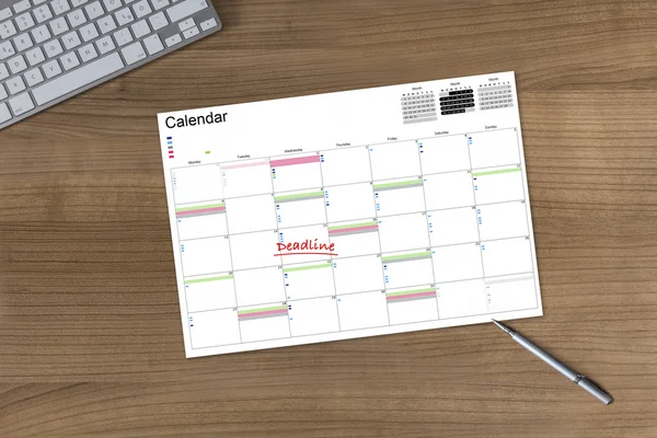 Calendario Plazo en mesa de madera — Foto de Stock