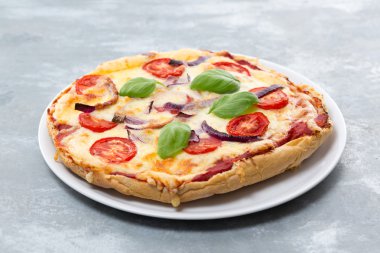 ev yapımı pizza