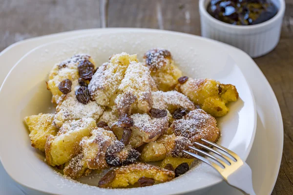 Kaiserschmarrn geleneksel Avusturya gözleme