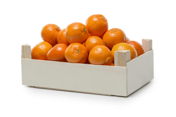 Clementines bir küçük ahşap kutusunda