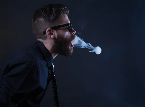 Fumador hipster — Foto de Stock