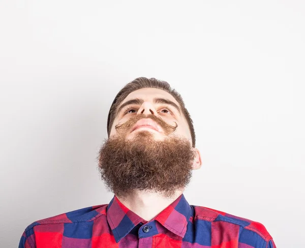 Mężczyzna z brodą i wąsami — Zdjęcie stockowe
