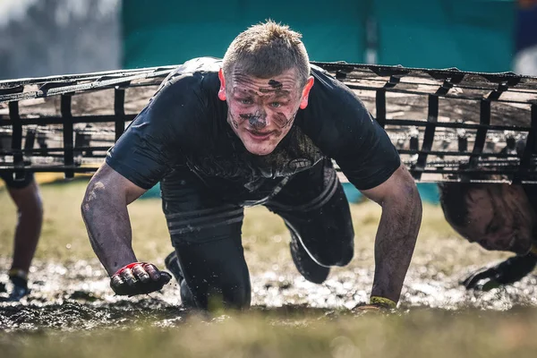 Wroclaw Poland April 2018 Extreme Running Obstacle Runmageddon Picture Runner — Stock Photo, Image