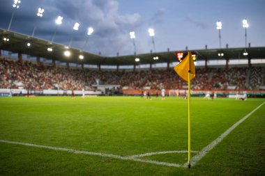 Maç sırasında futbol sahasının köşesi.