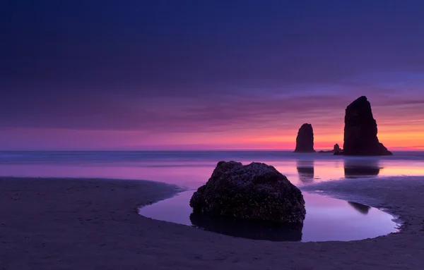 Sunset on Cannon Beach, Oregon — Stock Photo, Image