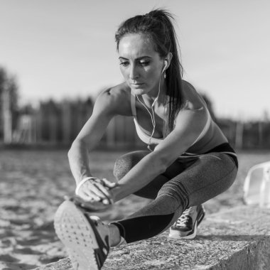 Fitness modeli sporcu kız  