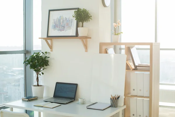 Side view picture of studio workplace — Stock Photo, Image