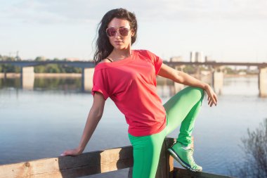 gülümseyen kadın yaz