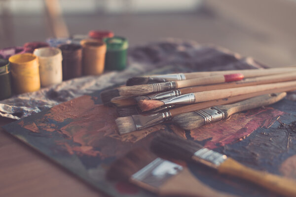 Фото гуашь и акварели с набором кистей
 