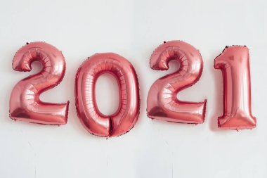 Yeni yıl 2021 sayı balonları. Kutlama, tatil.