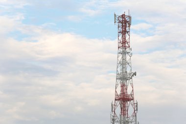 Anten telefon iletişim için.