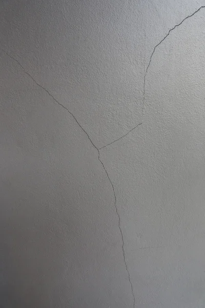 Işık ve gölge ile gri çimento duvarına zarar.