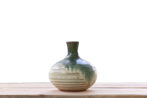 Viejo frasco de barro de estilo japonés (botella de sake japonés) en — Foto de Stock