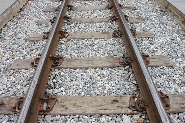 Eski demiryolu ulaşım yol için.