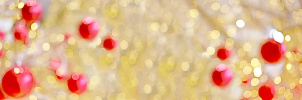 Panoráma Golden Bokeh Homályos Háttér Piros Labdát Díszíteni Ünnepi Szezon — Stock Fotó