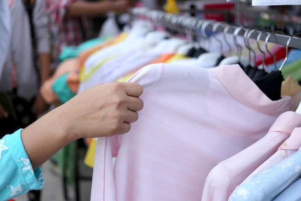 Roupas coloridas . — Fotografia de Stock