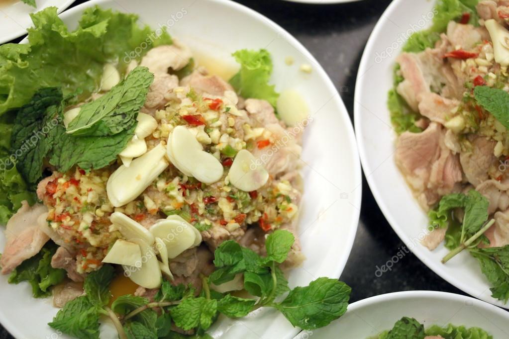 Ekşi domuz eti salata yerel mutfağı olduğunu. — Stok Foto