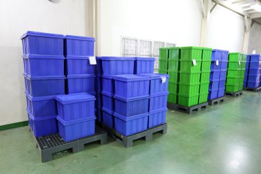 Plastik kutu ürünleri.