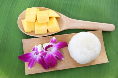 Mango yapışkan pirinç yerel tatlı.