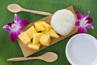 Mango yapışkan pirinç.