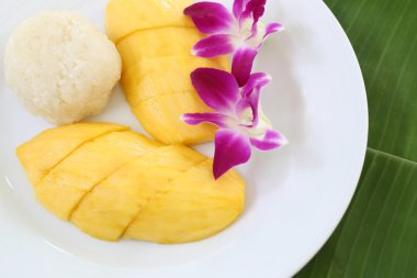 Mango yapışkan pirinç.