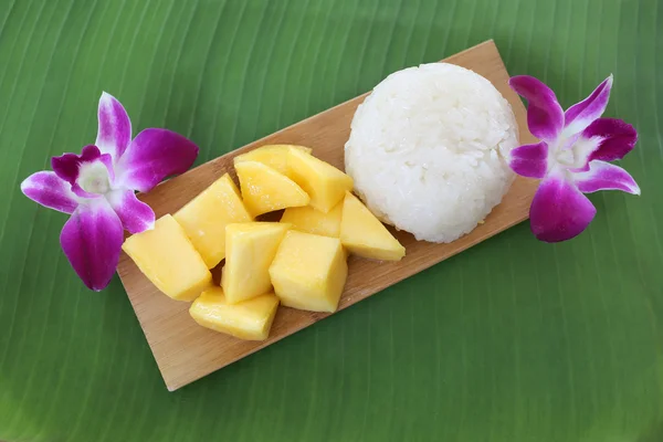 Arroz pegajoso de mango . —  Fotos de Stock