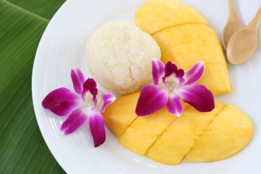 Mango yapışkan pirinç.