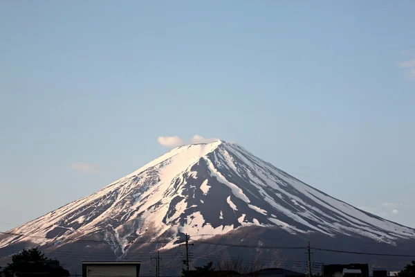 Mount Fuji och japanska byn. — Stockfoto