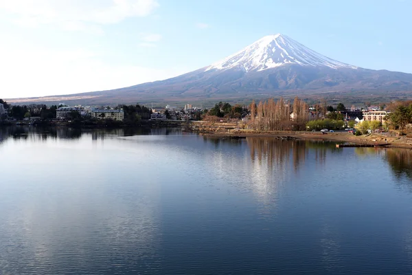 河口湖と富士山の景色. — ストック写真