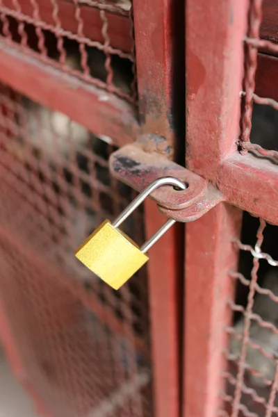 Oude hangslot. — Stockfoto