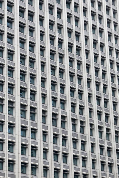 Windows of Modern Business Office Building no centro da cidade . — Fotografia de Stock